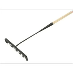 Faithfull 16 Round Teeth Tarmac Rake - Wooden Handled